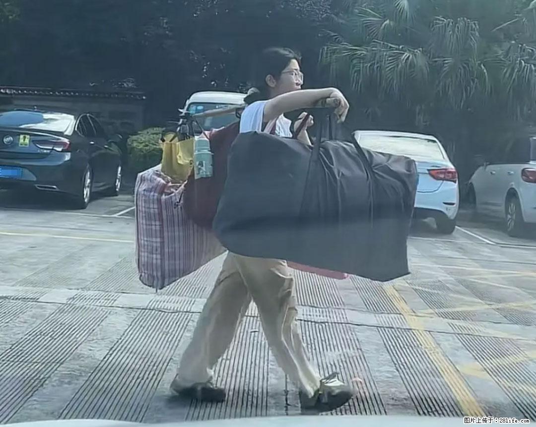 全网追的“扁担女孩”，找了一份暑假工，时薪12元 - 长治生活资讯 - 长治28生活网 changzhi.28life.com